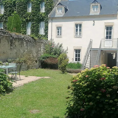 Campagne Plain Pied Centre Avec Terrasse Privative Et Jardin Amenage Commun Proche Des Plages Du Debarquement - Parking Gratuit A Proximite * Bayeux